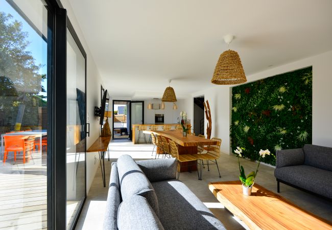 Villa in Saint-Pierre-Quiberon -   Villa YANG Villa in Saint-Pierre-Quiberon -   Villa YANG